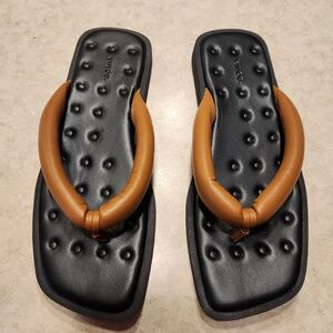 Vince Serene Slide Thong Sandal